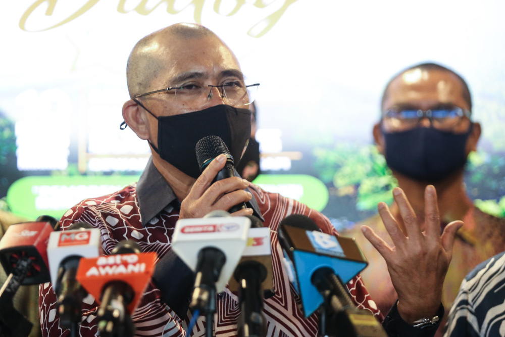 Agriculture and Food Industries Minister Datuk Seri Ronald Kiandee speaks during a press conference at Wisma Tani, Putrajaya February 10, 2022. u00e2u20acu201d Picture by Ahmad Zamzahuri