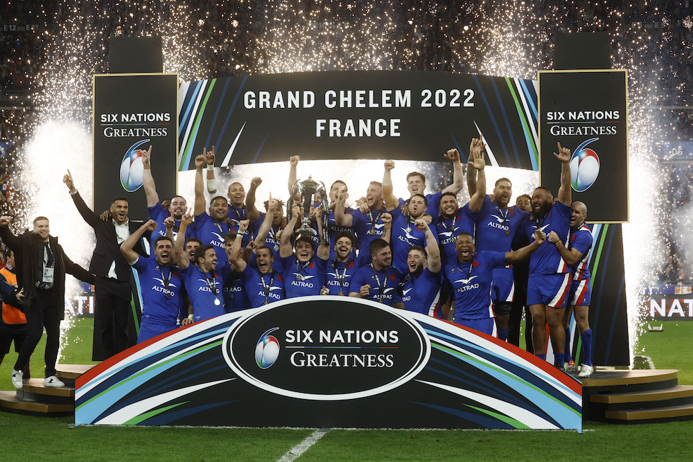 France players celebrate winning the Six Nations Championship with the trophy, March 29, 2022. u00e2u20acu201d Reuters pic