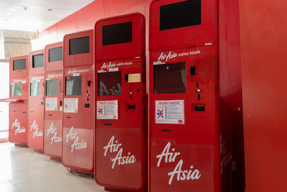 AirAsia sales kiosks are pictured at KL Sentral March 20, 2022. u00e2u20acu201d Picture by Devan Manuel