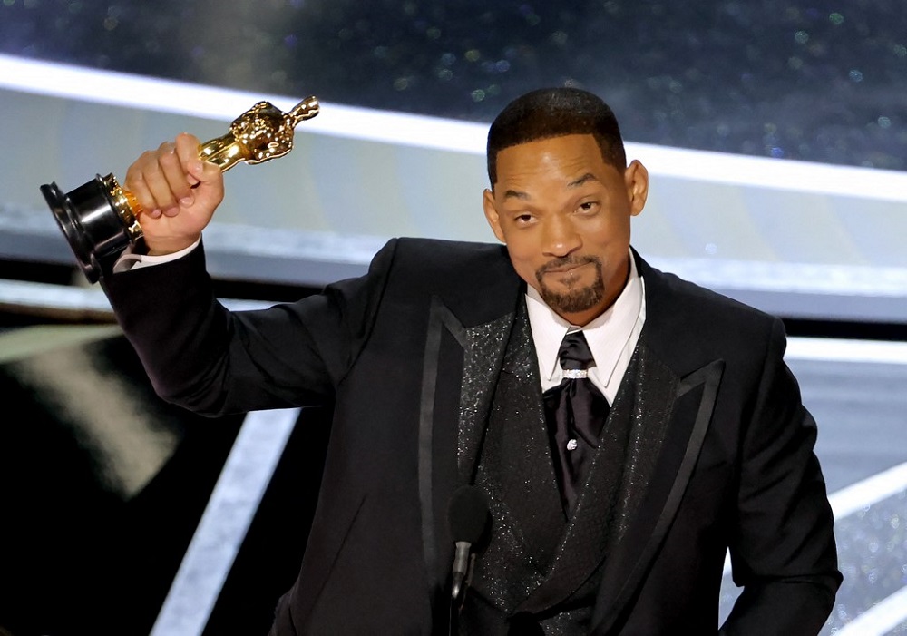 Will Smith accepts the Actor in a Leading Role award for u00e2u20acu02dcKing Richardu00e2u20acu2122 onstage during the 94th Annual Academy Awards at Dolby Theatre on March 27, 2022. u00e2u20acu201d Picture by Neilson Barnard/Getty Images via AFP