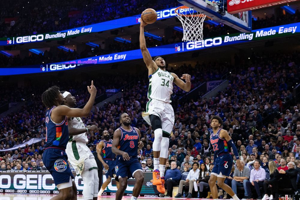 Milwaukee Bucks forward Giannis Antetokounmpo (34) drives for a dunk against the Philadelphia 76ers at the Wells Fargo Centre, Philadelphia  March 29, 2022. u00e2u20acu201d Reuters pic