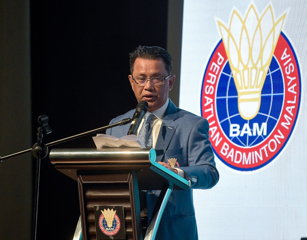 BAM president Tan Sri Mohamad Norza Zakaria delivering his speech at the partnership agreement signing ceremony between BAM and Petronas Dagangan Berhad (PDB) at Akademi Badminton Malaysia, Bukit Kiara, March 4, 2022. u00e2u20acu2022 Bernama pic
