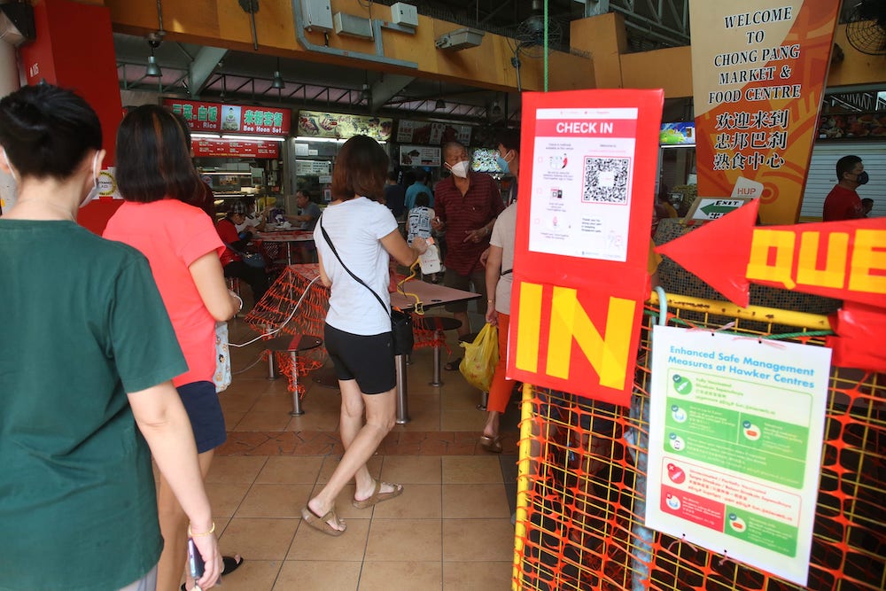 A vaccination checkpoint at Chong Pang Market & Food Centre in Yishun in 2021. u00e2u20acu201d TODAY pic