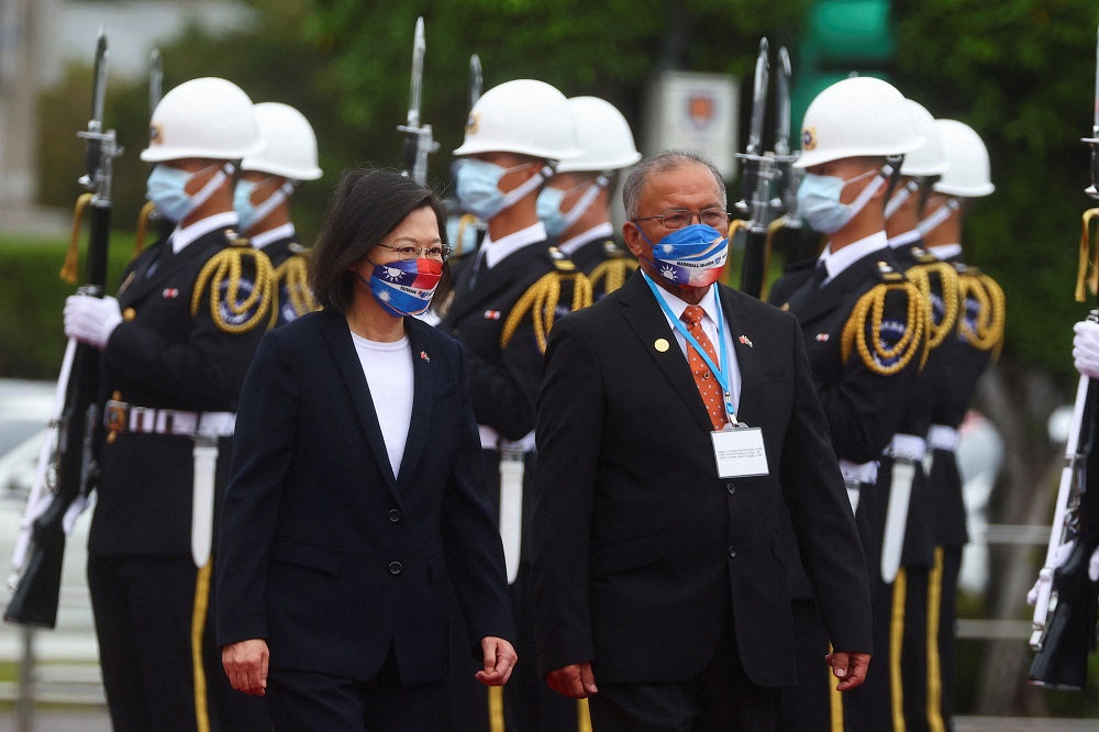 Taiwan's President Tsai Ing-wen welcomes Marshall Islands' President David Kabua to the Presidential building in Taipei, Taiwan March 22, 2022. u00e2u20acu2022 Reuters pic