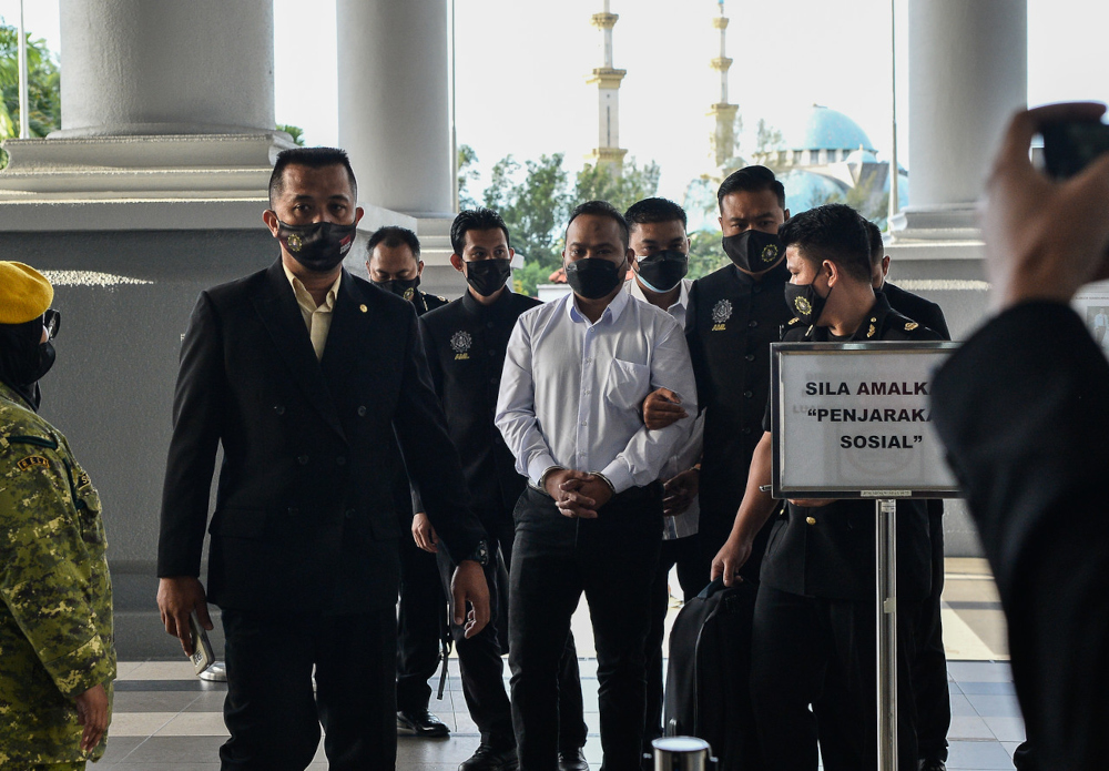 Five people including a man with a Datuk title and a married couple were charged in two Sessions Courts with 81 counts of money laundering involving millions of ringgit in connection with a ring issuing the Temporary Visitor Work Pass. u00e2u20acu201d Bernama pic