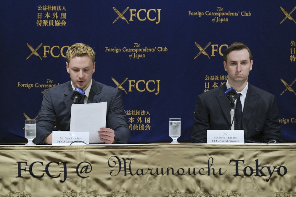 (From left) Ukrainian YouTubers Yan Tkachov and his older brother Sava Tkachov hold a press conference at the Foreign Correspondentsu00e2u20acu2122 Club of Japan in Tokyo on March 31, 2022. u00e2u20acu201d AFP pic