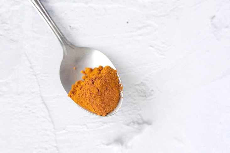 The secret ingredient: a pinch of turmeric powder!