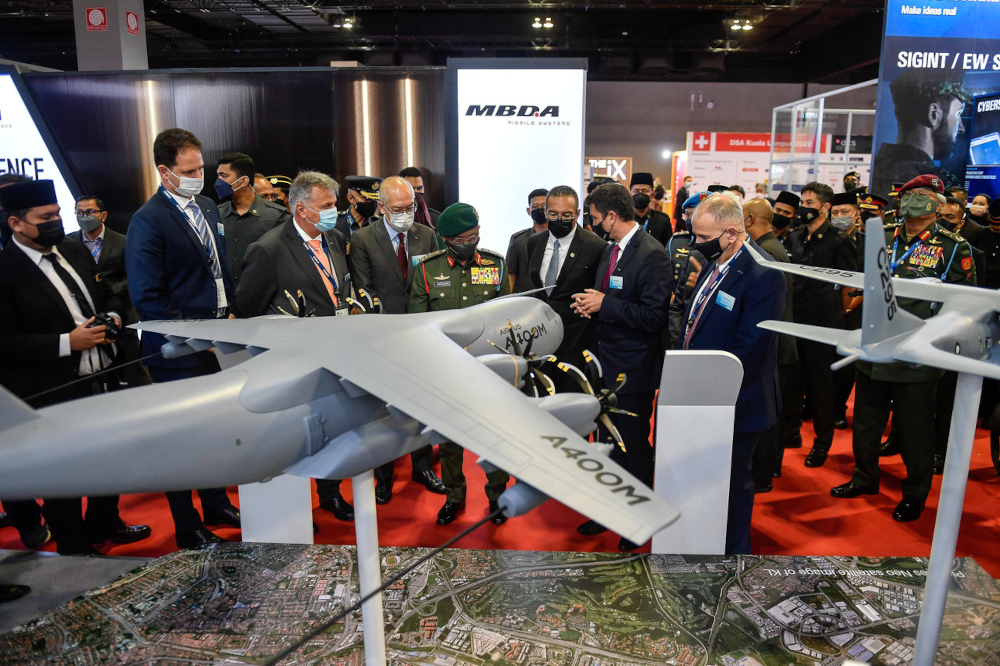 Yang di-Pertuan Agong Al-Sultan Abdullah Riu00e2u20acu2122ayatuddin Al-Mustafa Billah Shah at the Defence Services Asia Exhibition and the National Security International Exhibition Asia 2022 at Mitec in Kuala Lumpur, March 28, 2022. u00e2u20acu201d Bernama pic