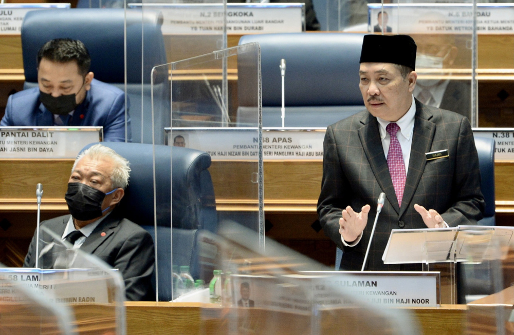 Sabah Chief Minister Datuk Hajiji Noor winding up the debate on Yang Dipertua Negeri Tun Juhar Mahiruddinu00e2u20acu2122s policy speech at the Sabah state legislative assembly sitting in Kota Kinabalu, March 24, 2022. u00e2u20acu201d Bernama pic 