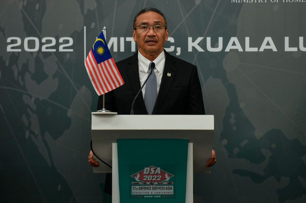 Defence Minister Datuk Seri Hishammuddin Tun Hussein speaks during a news conference at the DSA and Natsec exhibition in Kuala Lumpur March 28, 2022. u00e2u20acu201d Bernama picnn