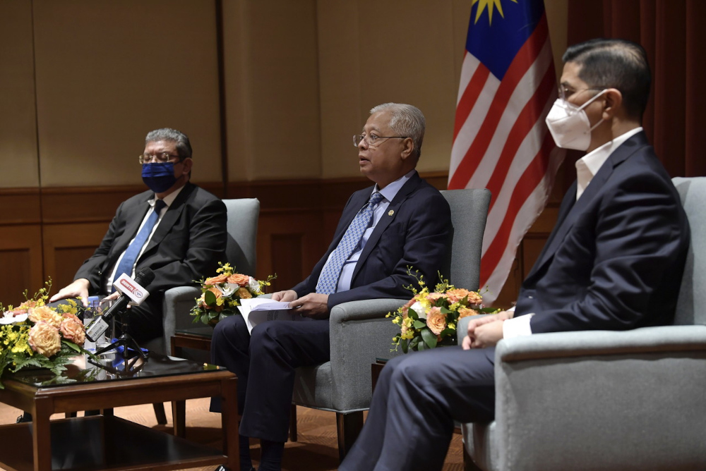 Prime Minister Datuk Seri Ismail Sabri Yaakob speaks to Malaysian media in Hanoi after concluding a two-day official visit to Vietnam, March 22, 2022. u00e2u20acu201d Bernama pic 
