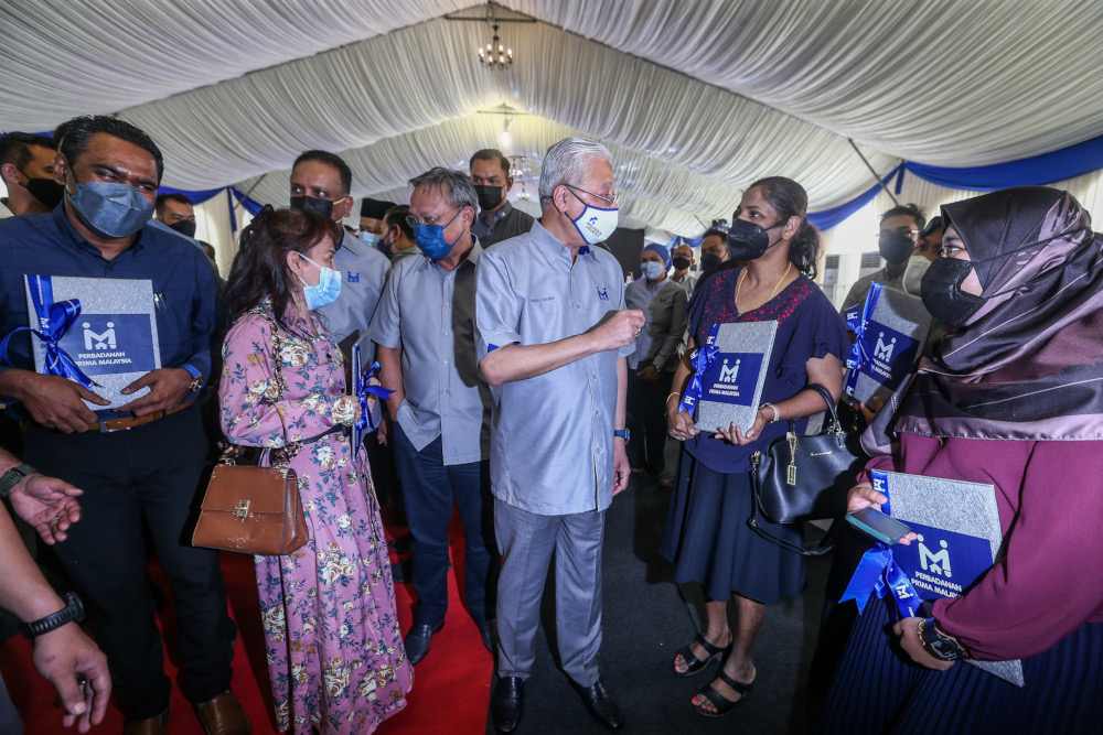 Prime Minister Datuk Seri Ismail Sabri Yaakob meets house buyers during a visit to Larkin Indah Residence in Johor Baru, March 4, 2022. u00e2u20acu2022 Picture by Hari Anggara