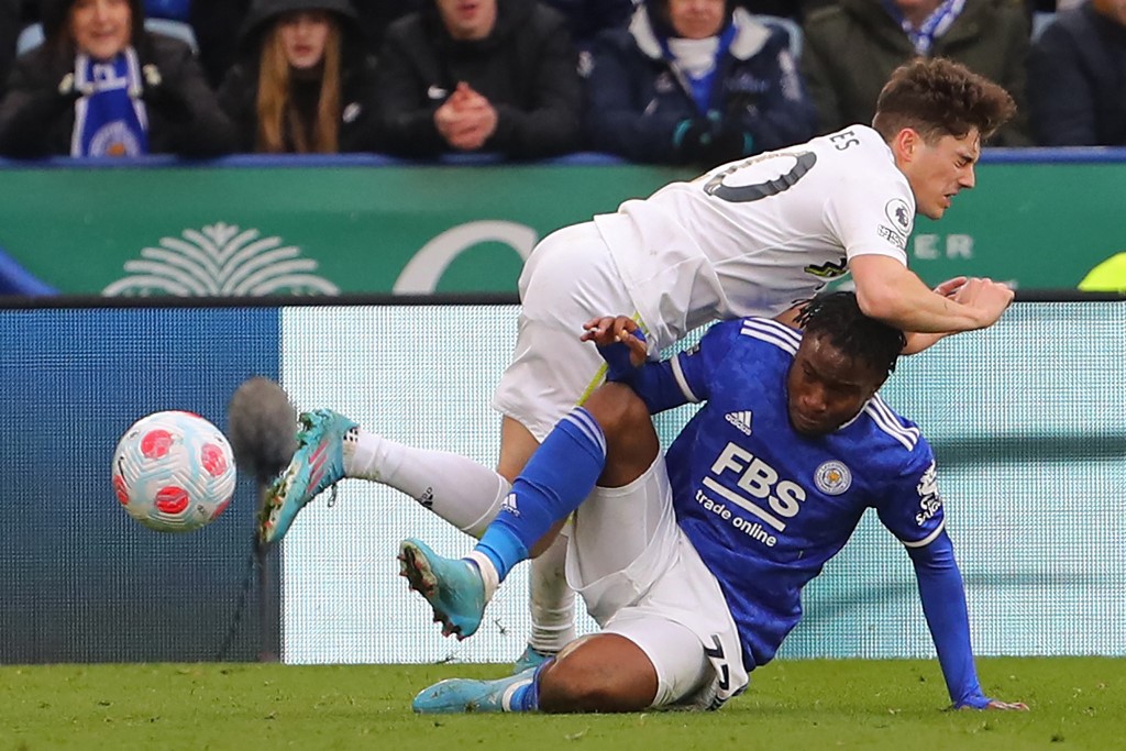 Leicester Cityu00e2u20acu2122s English striker Ademola Lookman (right) tackles Leeds Unitedu00e2u20acu2122s Welsh midfielder Daniel James during their English Premier League match at the King Power Stadium in Leicester, England, March 5, 2022. u00e2u20acu201d AFP pic