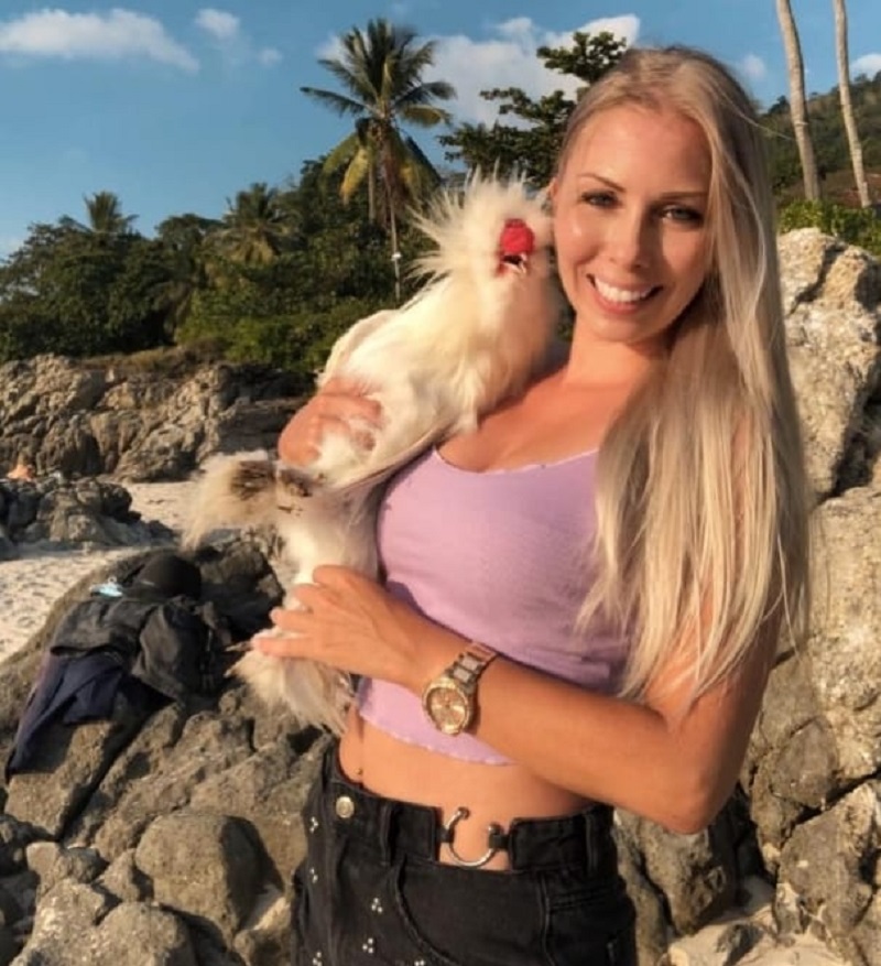 Austrian national Marion Fernandez offered RM1,288 for the return of her missing Silkie chicken. u00e2u20acu2022 Picture via Facebook/ Marion Fernandez