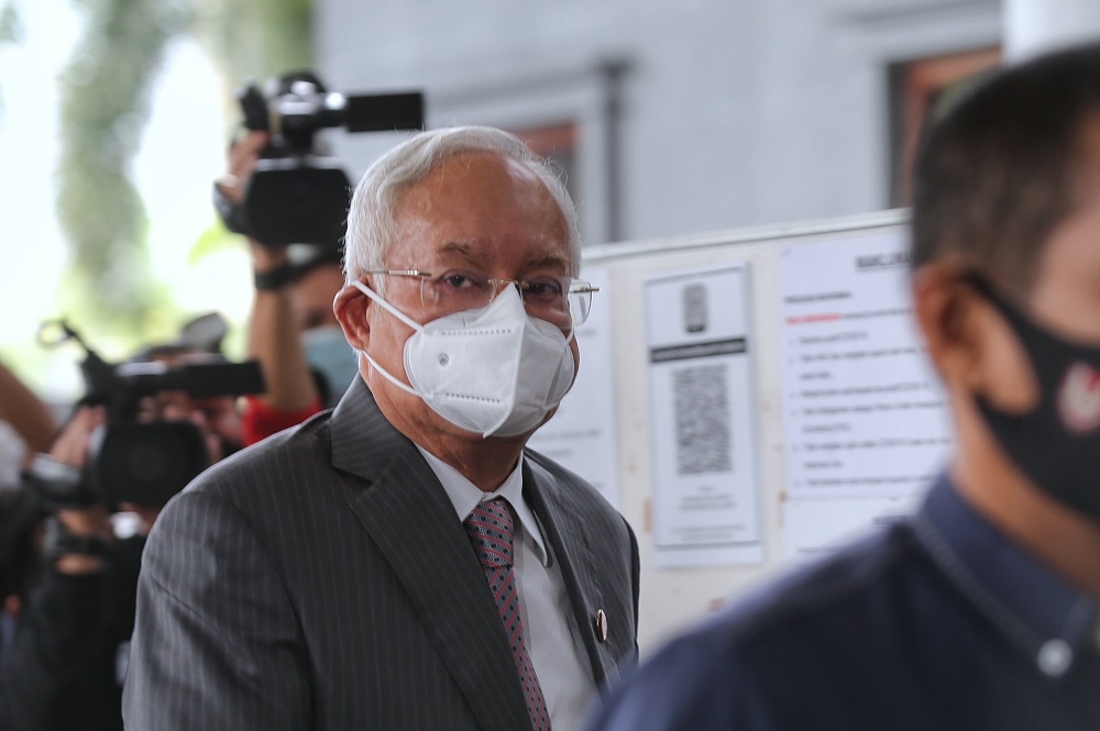 Datuk Seri Najib Razak is seen at the Kuala Lumpur High Court March 23, 2022. u00e2u20acu2022 Picture by Ahmad Zamzahuri