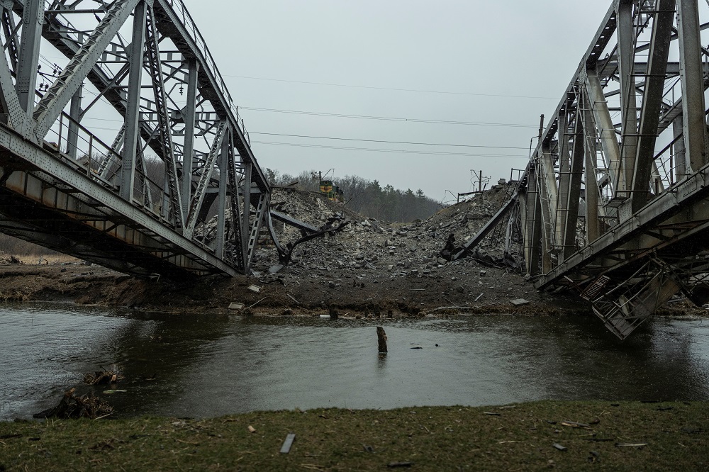 A view shows a railway bridge over the Irpin river destroyed by heavy shelling, as Russiau00e2u20acu2122s attack on Ukraine continues, in the town of Irpin, in Kyiv region, Ukraine March 29, 2022. u00e2u20acu201d Reuters pic