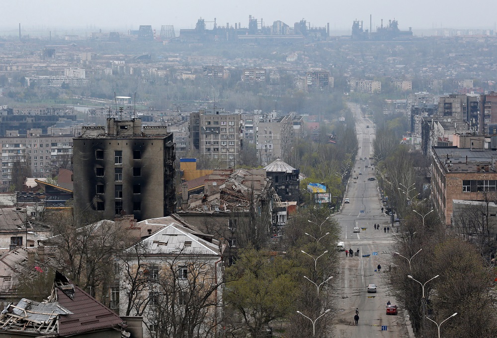 A view shows damaged buildings with a plant of Azovstal Iron and Steel Works company in the background, during Ukraine-Russia conflict in the southern port city of Mariupol, Ukraine April 19, 2022. u00e2u20acu201d Reuters pic