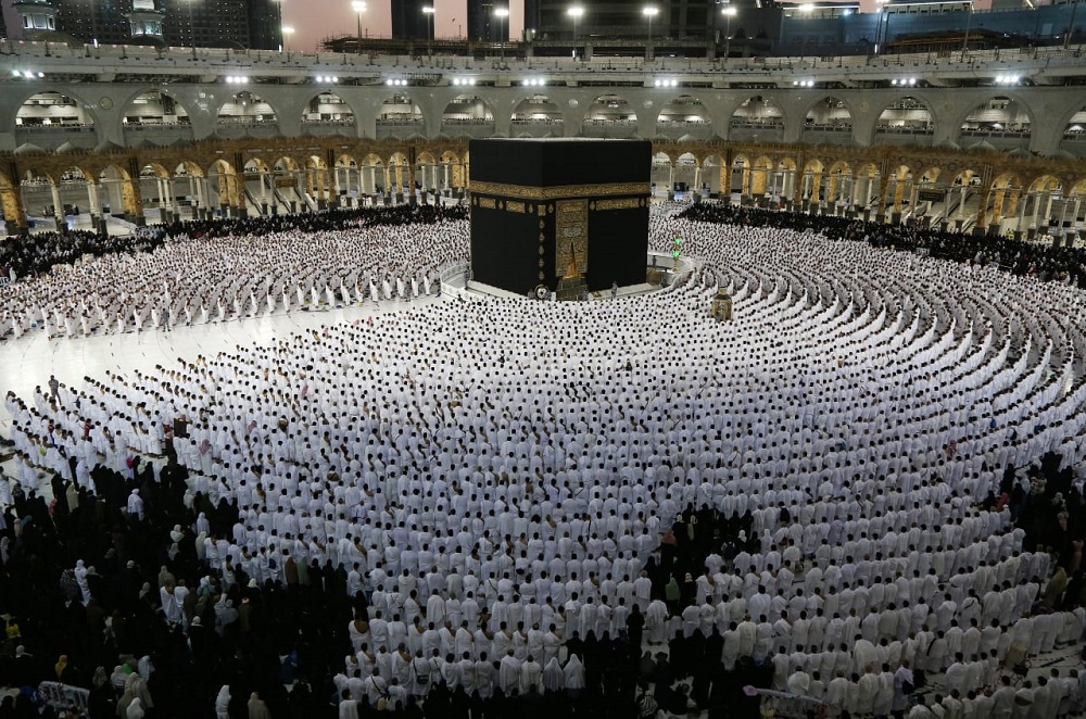 Muslims pray around the Kaaba, Islam's holiest shrine, at the Grand Mosque complex in the Saudi city of Mecca, during the fasting month of Ramadan April 9, 2022. u00e2u20acu201d AFP pic