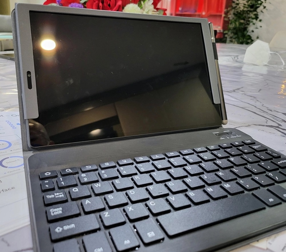 Several weeks ago, Annuar Musa shared that the tablets will be of good quality equipped with a minimum of a 10.1″ display and 4GB of RAM.— Picture via Twitter/Annuar Musa