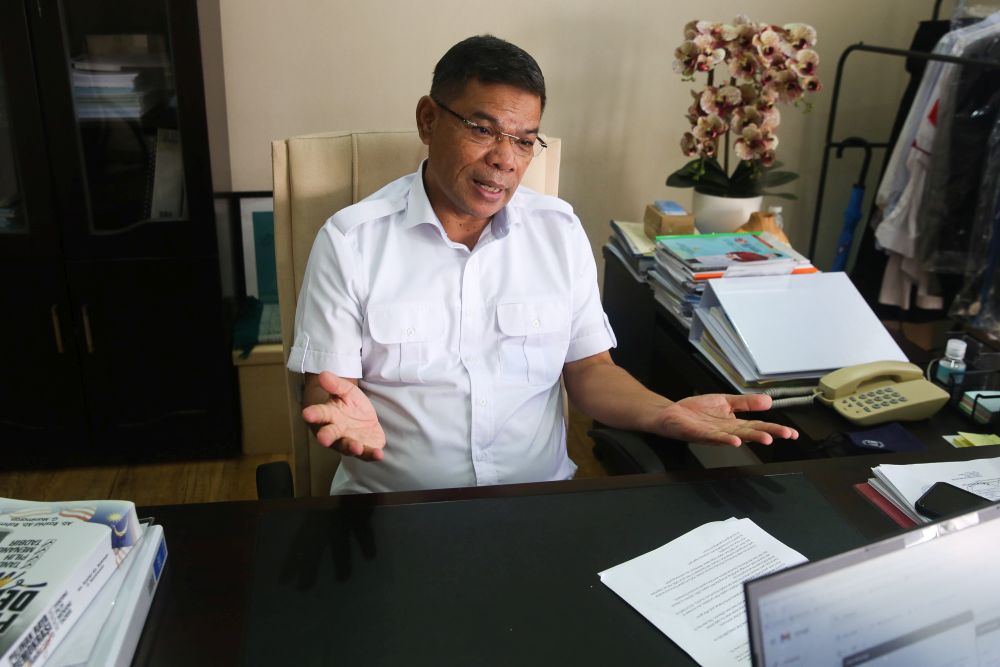 PKR secretary-general Datuk Seri Saifuddin Nasution Ismail speaks during an interview with Malay Mail April 29, 2022. u00e2u20acu201d Picture by Choo Choy Maynn