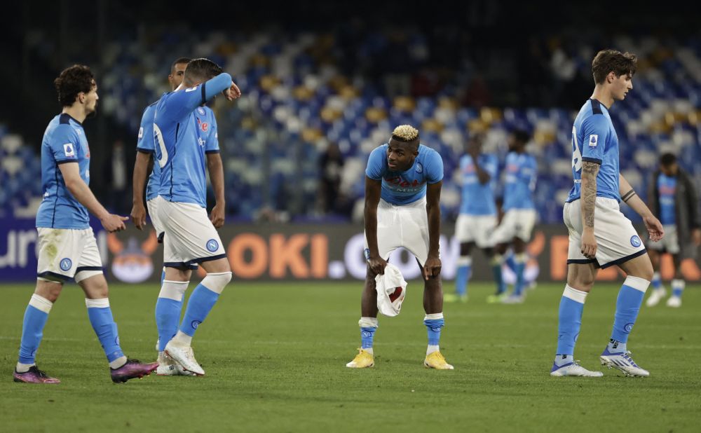 Napoli players looks dejected after the match against AS Roma at Stadio Diego Armando Maradona, Naples April 18, 2022. u00e2u20acu201d Reuters picn