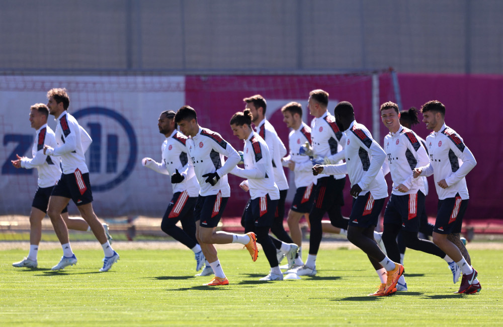 Bayern Munich players undergo training at Saebener Strasse, Munich, Germany, April 11, 2022. u00e2u20acu201d Reuters pic 