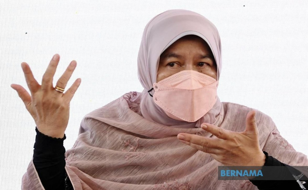 Minister of Plantation Industries and Commodities Datuk Zuraida Kamaruddin is leading the Economic and Agricommodity Products Promotion Mission to Turkey from March 26 to March 30, 2022. u00e2u20acu201d Picture via Twitter/Bernama