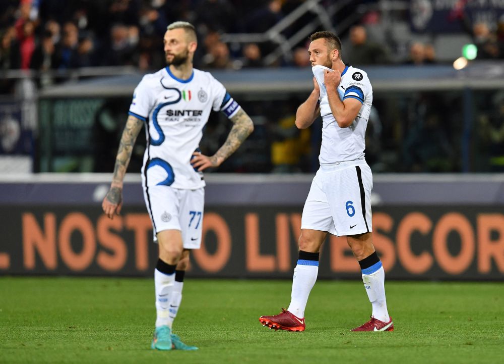 Inter Milan players look dejected after the match against Bologna at Stadio Renato Dall'Ara, Bolognal April 27, 2022. u00e2u20acu201d Reuters pic