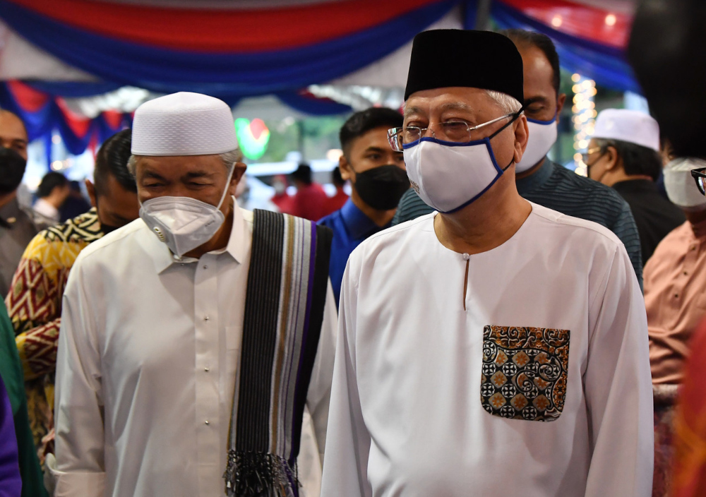 Prime Minister Datuk Seri Ismail Sabri Yaakob and Umno president Datuk Seri Ahmad Zahid Hamidi at Seri Perdana in Putrajaya, April 19, 2022. u00e2u20acu201d Bernama pic