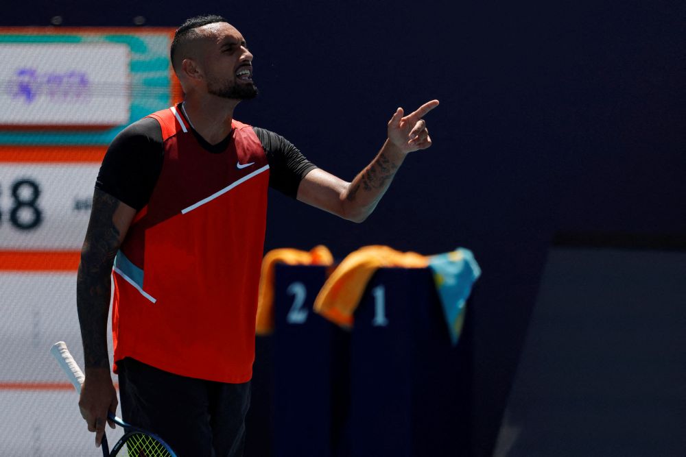 Nick Kyrgios argues with chair umpire Carlos Bernardes after being assessed a point penalty during the first set tiebreaker against Jannik Sinner at the Miami Open at Hard Rock Stadium March 29, 2022. u00e2u20acu201d Reuters pic