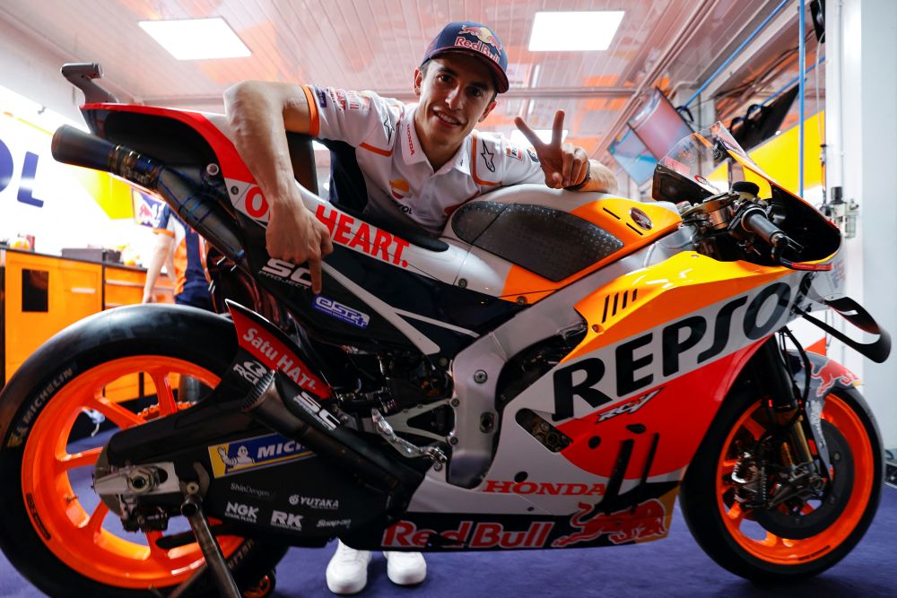 Repsol Honda Team's Marc Marquez poses for pictures in the paddock area prior to the MotoGP race at Pertamina Mandalika International Street Circuit on Lombok island, Indonesia March 17, 2022. u00e2u20acu201d Reuters pic