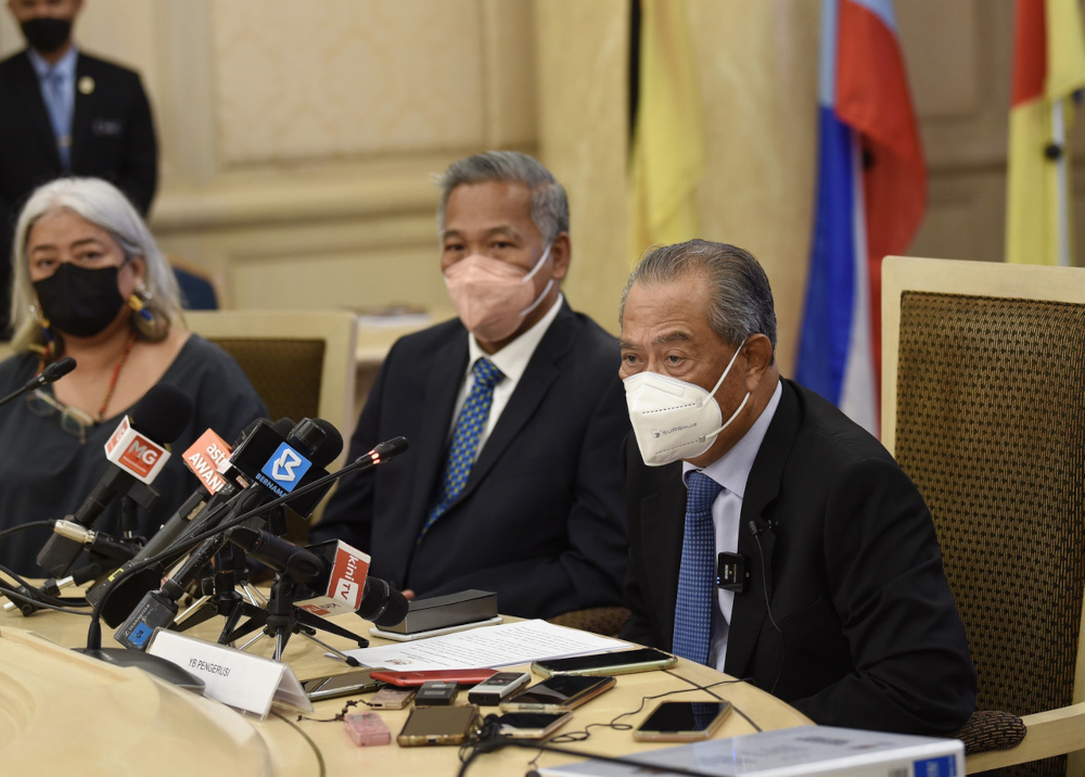 Tan Sri Muhyiddin Yassin speaks to the media after chairing the National Recovery Council meeting in Putrajaya, April 14, 2022. u00e2u20acu201d Bernama pic 