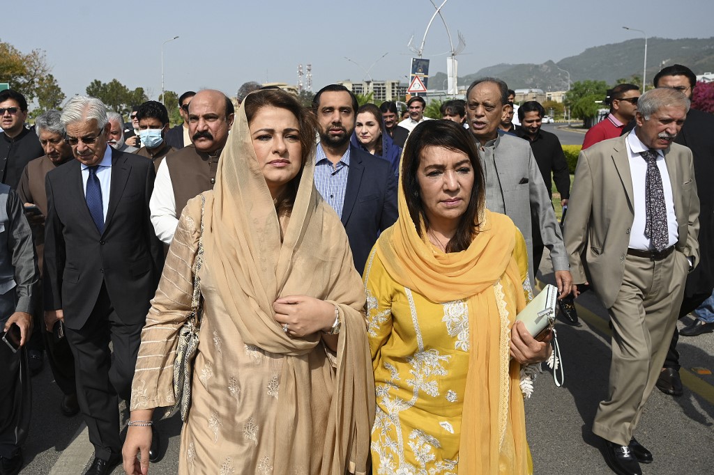 Pakistanu00e2u20acu2122s opposition Parliamentarians arrive at the Parliament House building in Islamabad on April 3, 2022,  as parliament gathered to vote on a no-confidence motion following weeks of political turmoil. u00e2u20acu201d AFP pic