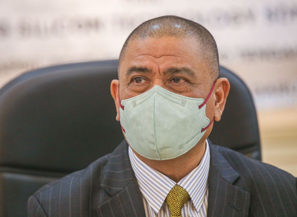 Datuk Seri Saarani Mohamad speaks to members of the media at the Silver Valley Technology Park in Khathan, Perak April 27, 2022. u00e2u20acu2022 Picture by Farhan Najib