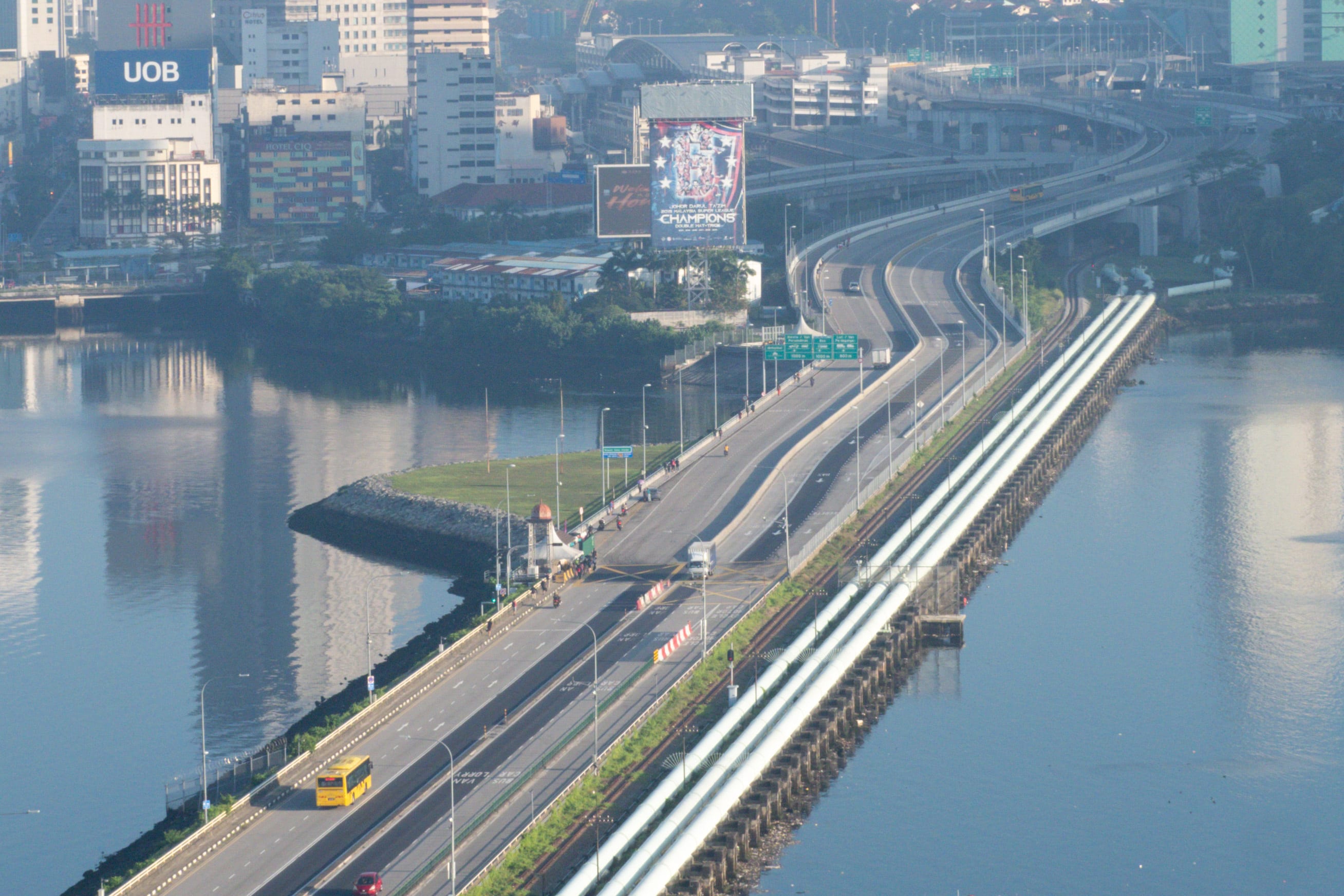 Bus and taxi services will resume between Singapore and Johor Baru from May 1, 2022. u00e2u20acu201d TODAY pic
