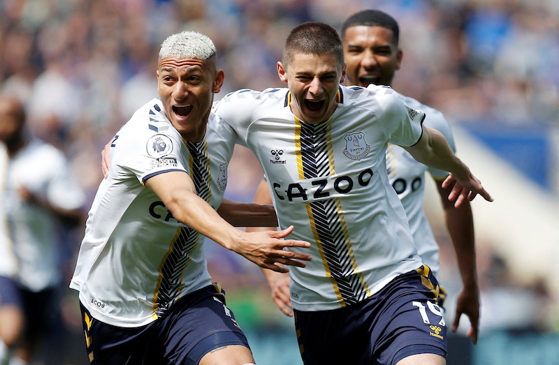 Everton's Vitaliy Mykolenko celebrates scoring their first goal with Richarlison at the King Power Stadium, Leicester, Britain May 8, 2022 u00e2u20acu201d Reuters picnn