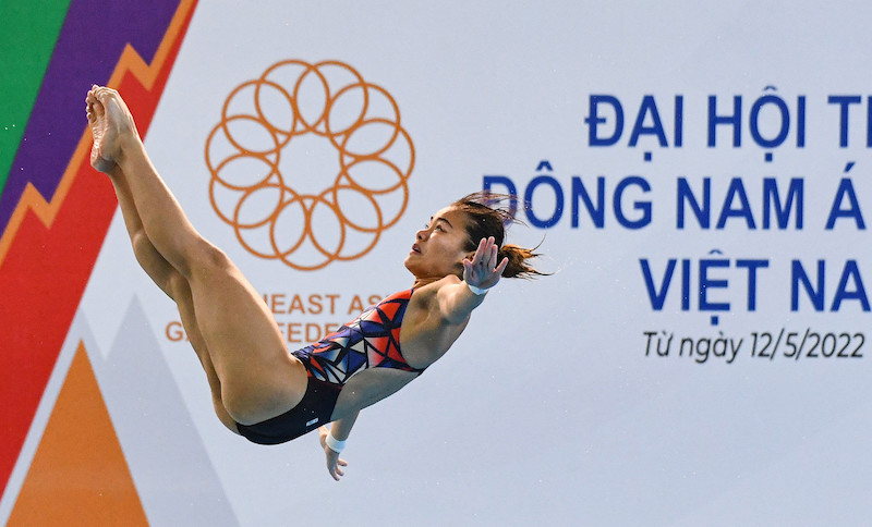 National diver Nur Dhabitah Sabri in the final of the womenu00e2u20acu2122s 1-metre (m) springboard individual winning Malaysiau00e2u20acu2122s first gold medal in the 31st SEA Games at the My Dinh Aquatic Centre in Hanoi, May 8, 2022. u00e2u20acu201d Bernama 