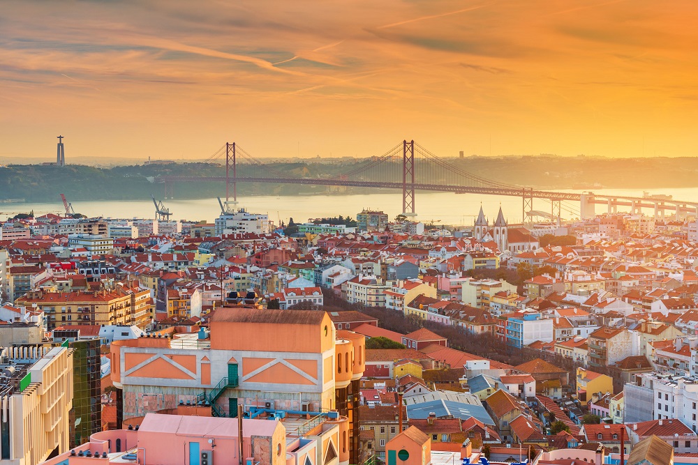Right now, Portugal is one of the last countries in Europe to regard them as currencies from a tax point of view, meaning profits from trading are not taxed. u00e2u20acu201d ETX Studio pic
