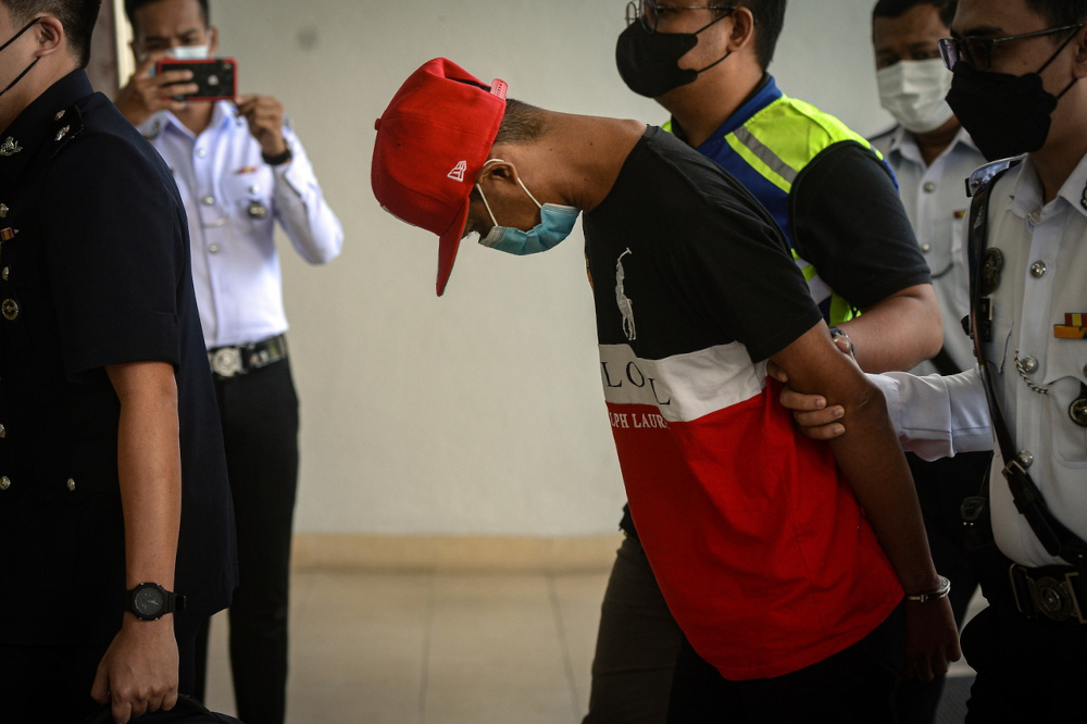 Erdy Errwan Hamdan was ordered to serve the seven-day jail sentence from the date of arrest on May 7 and the five-day jail sentence to run from today. u00e2u20acu201d  Bernama pic 