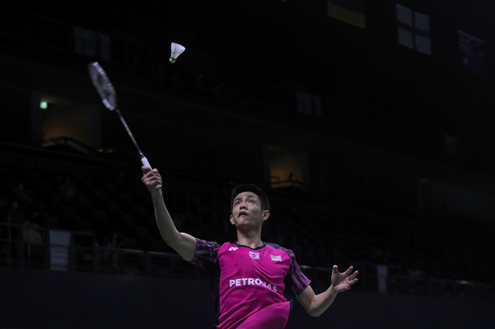 National singles badminton player Liew Daren battles against US player Enrico Asunsion during the Thomas Cup Tournament at the Impact Arena in Bangkok, May 10, 2022. u00e2u20acu201d Bernama pic 