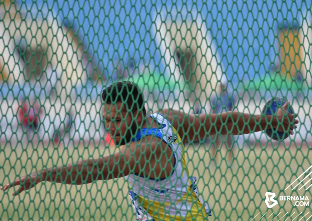 The 26-year-old athlete claimed the title with his best hurl of 58.26m in the second attempt at the My Dinh National Stadium, here. u00e2u20acu201d Picture from Twitter/Bernama 