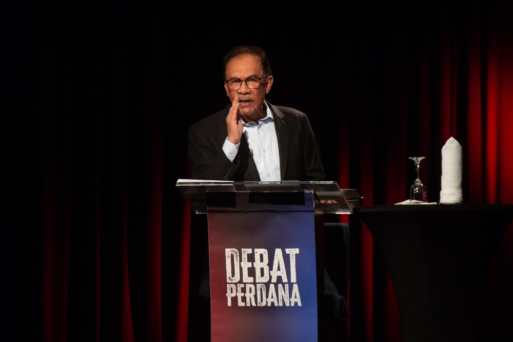 Datuk Seri Anwar Ibrahim speaks during the Debat Perdana at Matic, Kuala Lumpur, May 12, 2022. u00e2u20acu201d Picture by Shafwan Zaidon