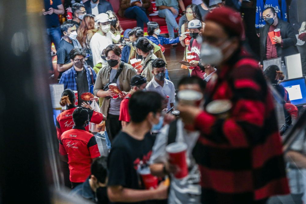 MCU fans moments before ‘Doctor Strange in the Multiverse of Madness ‘screening at TGV One Utama last Friday. — Picture by Hari Anggara