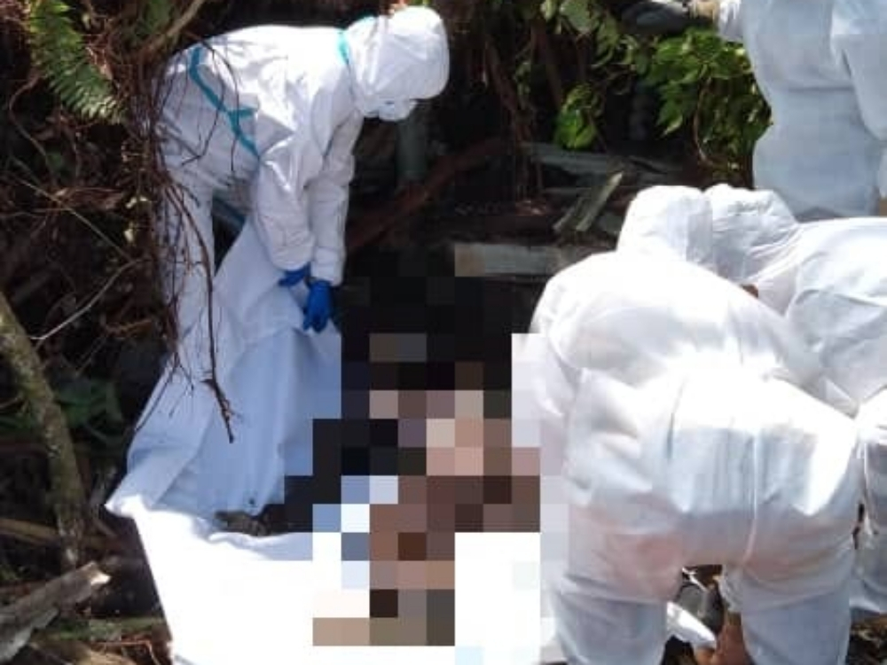 Bomba photo shows rescue personnel extricating the victimu00e2u20acu2122s body out of the rubble. u00e2u20acu201d Picture courtesy of Fire and Rescue Dept