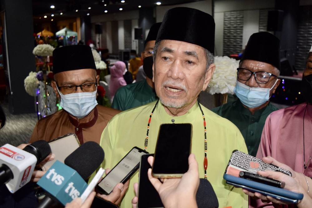 Datuk Seri Wan Junaidi Tuanku Jaafar speaks to reporters at the event in Kuching May 4, 2022. u00e2u20acu201d Roystein Emmor/Borneo Post pic