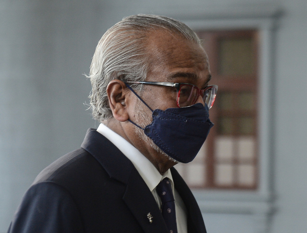 Tan Sri Muhammad Shafee Abdullah at the Kuala Lumpur Court Complex, May 12, 2022. u00e2u20acu201d Bernama pic 