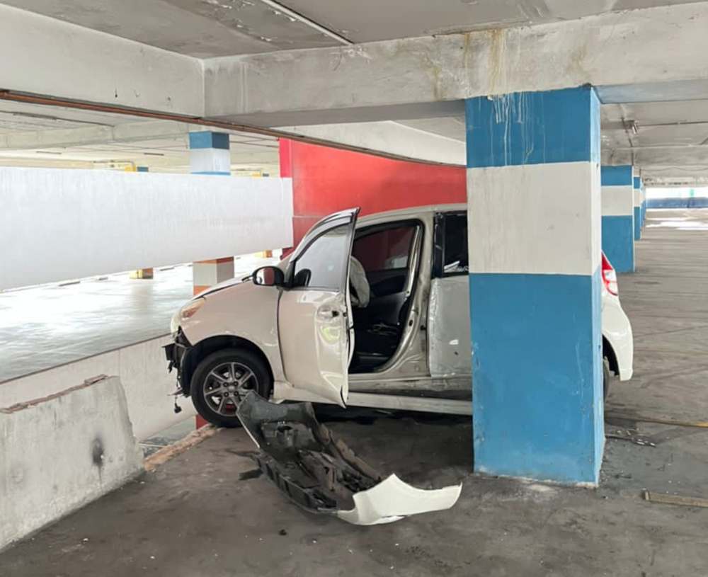 Seremban Fire and Rescue Station chief Mohammad Idris said the crash caused fragments of the barrier to fall and hit the woman. u00e2u20acu201d Picture from Twitter/ BombaJBPM Seremban via Bernama 