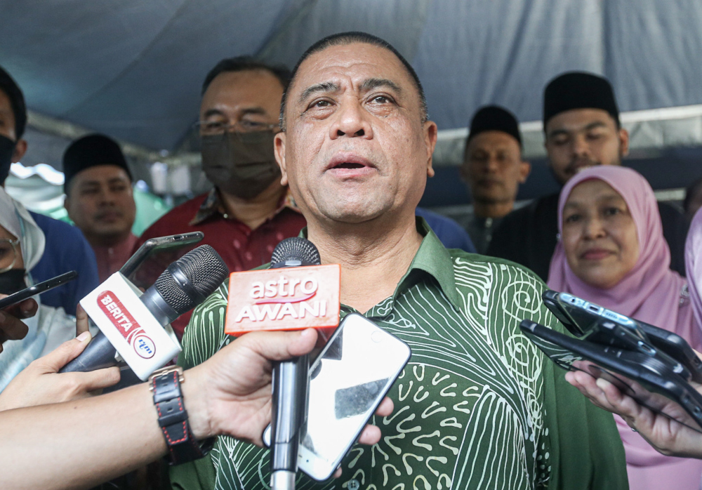 Perak Mentri Datuk Seri Saarani Mohamad speaks to the press at the State Forestry Departmentu00e2u20acu2122s Hari Raya celebration at Eco Rimba Park, Kledang Saiong, Meru in Ipoh, May 18, 2022. u00e2u20acu201d Picture by Farhan Najib