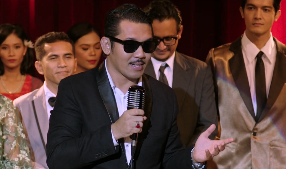 Amai Kamaruddin stars as Malaysian icon P. Ramlee in the new Netflix film u00e2u20acu02dcShowtime 1958u00e2u20acu2122. u00e2u20acu2022 Picture courtesy of Nafalia Corporation