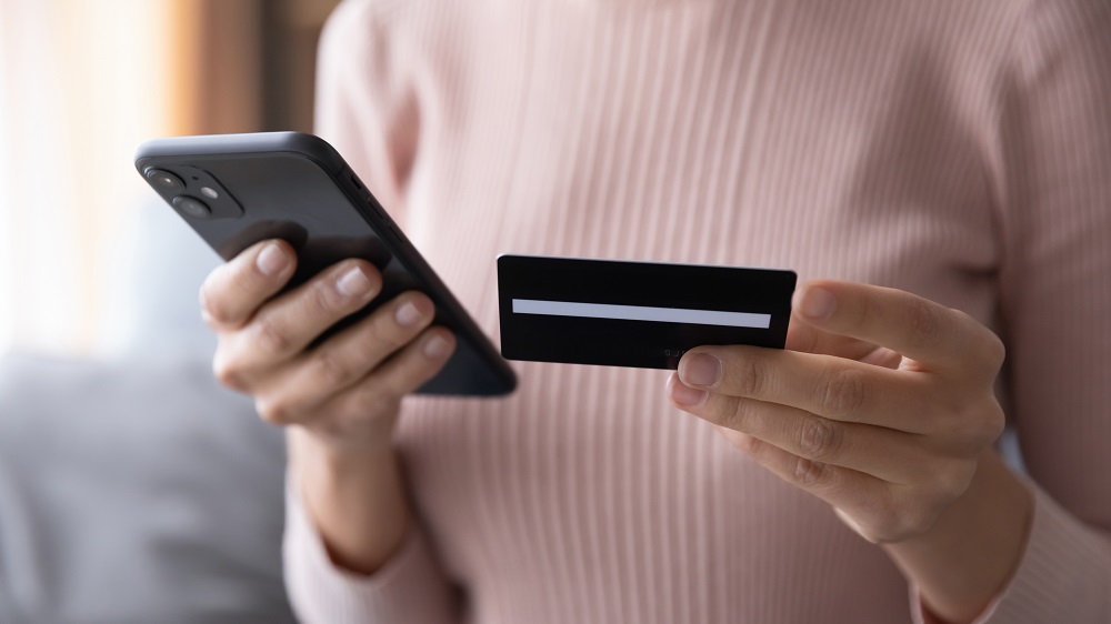 A quarter of Britons aged 18 to 34 are unable to recognise a fraudulent message. u00e2u20acu2022 Shutterstock pic